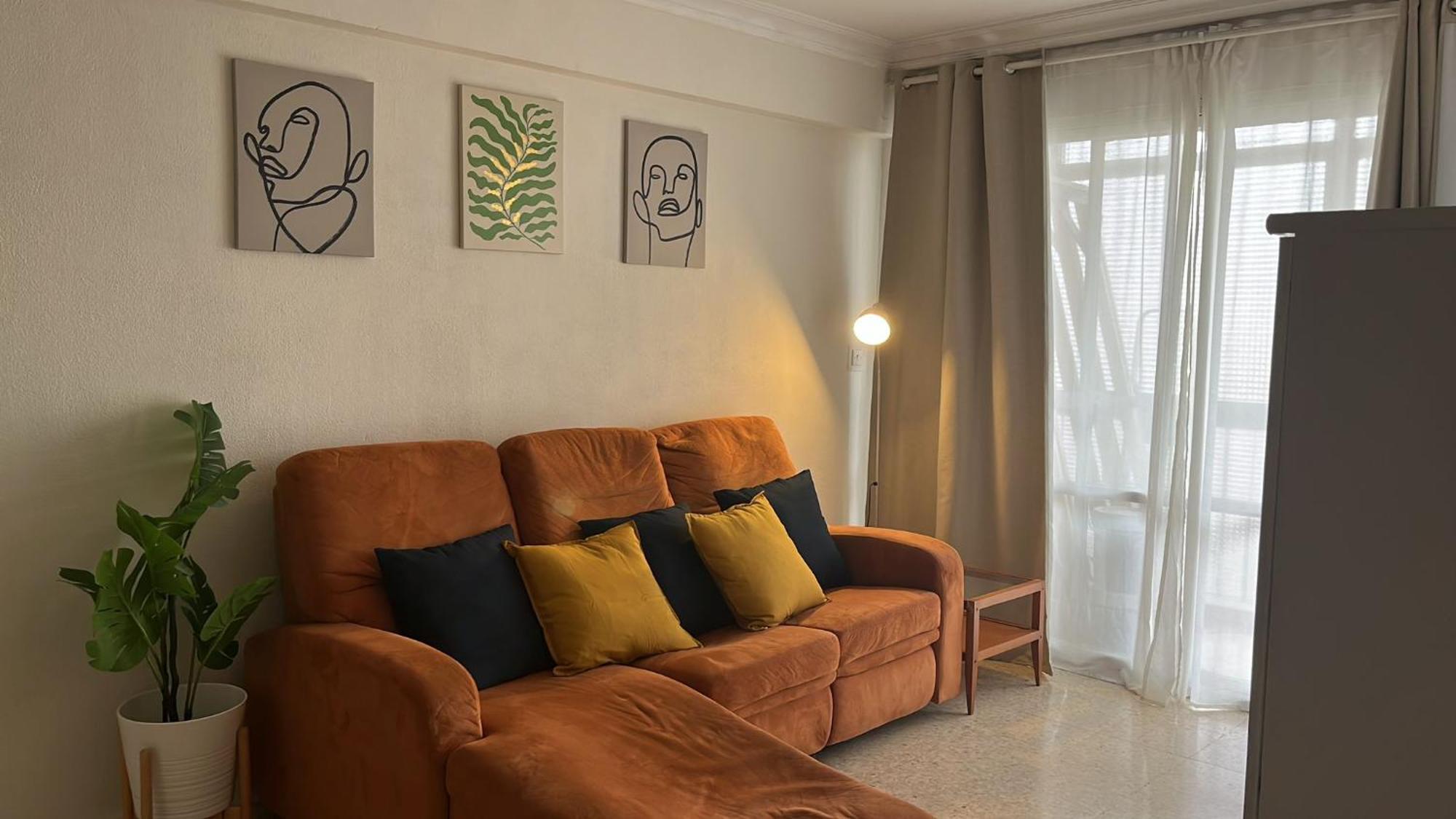 Cozy Apartment Next To Center เซบีญา ภายนอก รูปภาพ